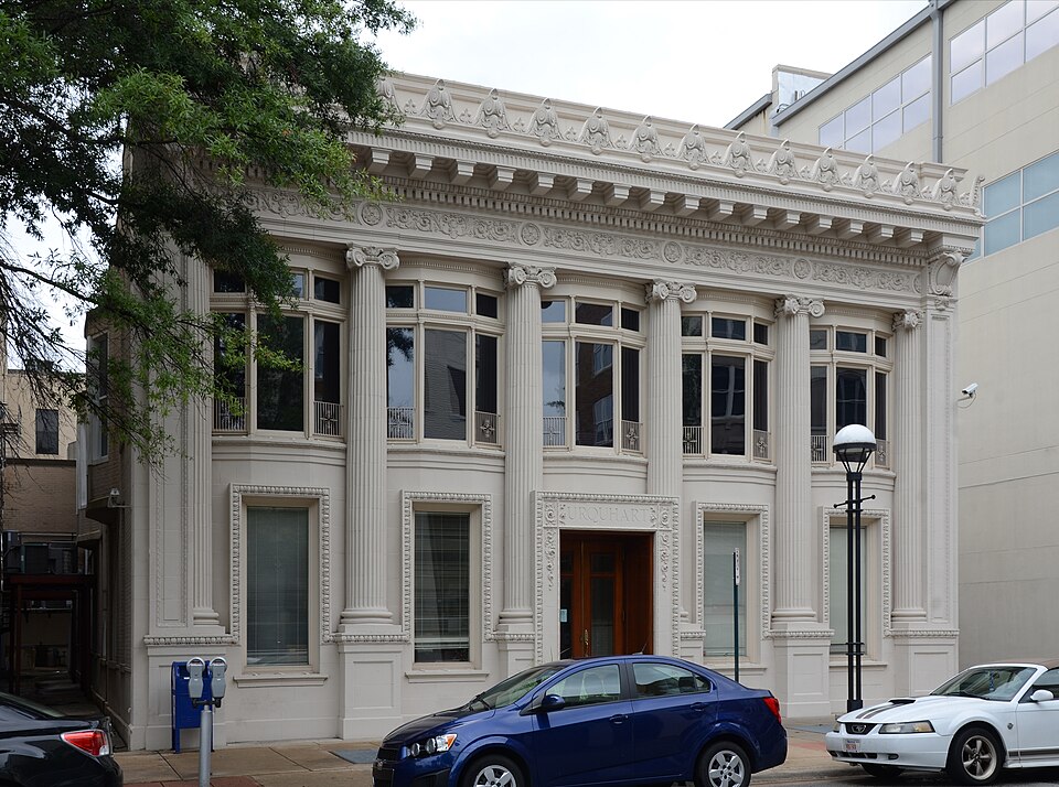 Photograph of George R. Mann Building