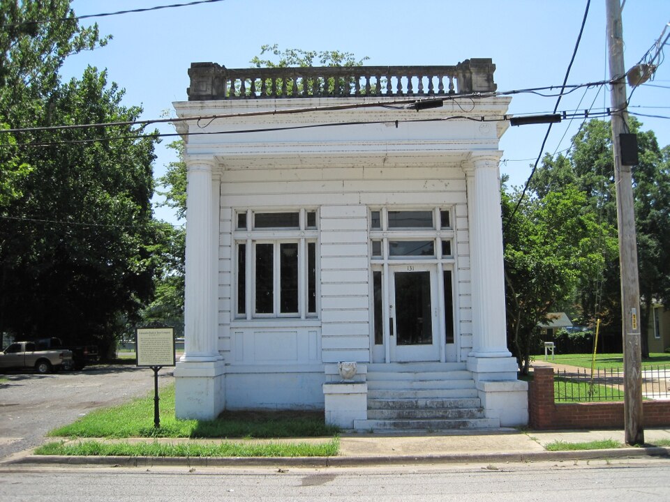 Photograph of Crittenden County Bank and Trust Company