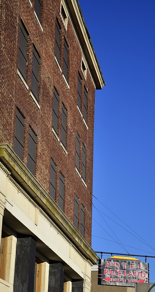 Photograph of Riceland Hotel