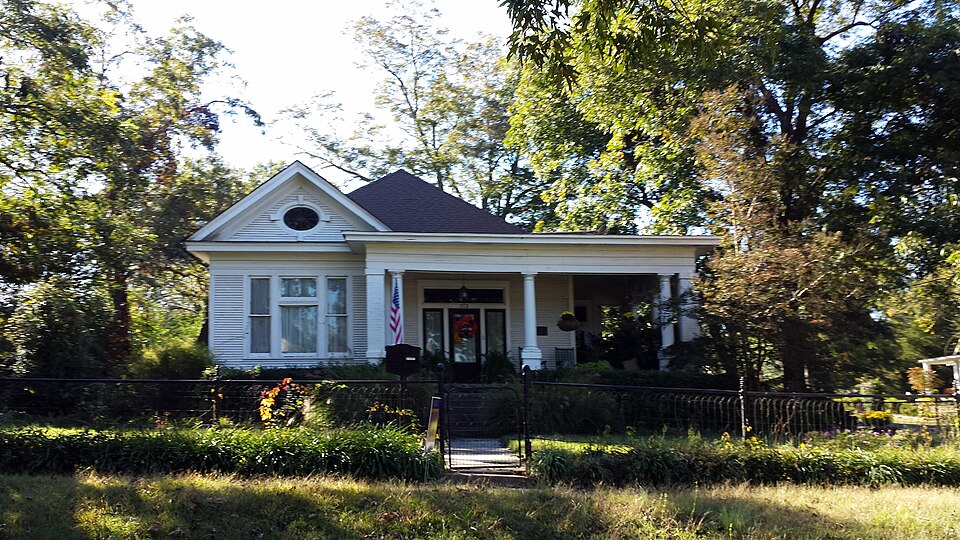 Photograph of Dr. John L. Butler House