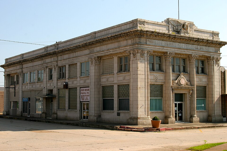 Photograph of Arkansas Bank & Trust Company