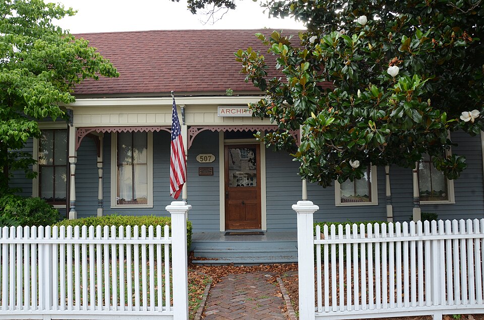 Photograph of Barth-Hempfling House