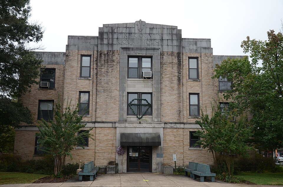 Photograph of Pike County Courthouse