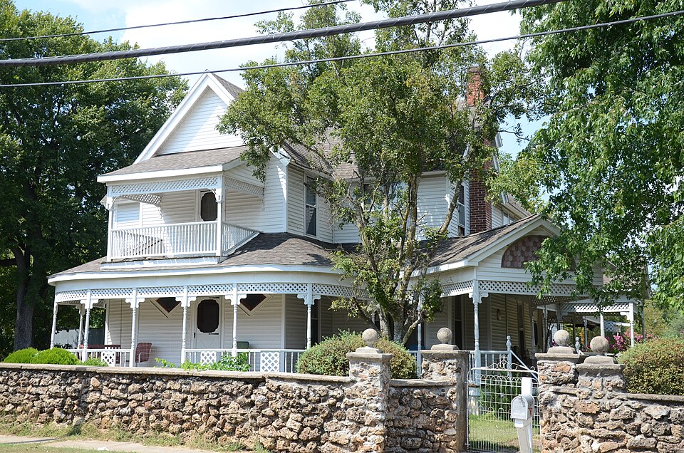 Photograph of Carter-Jones House