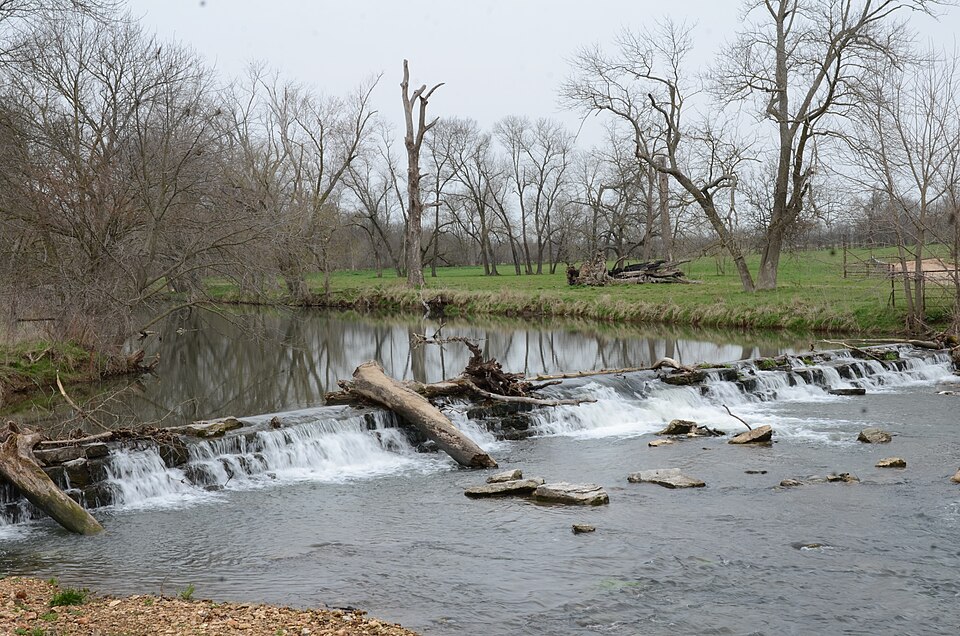 Photograph of Osage Mills Dam