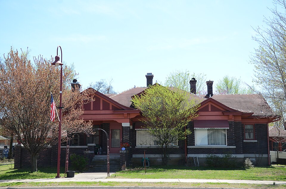 Photograph of Carl House