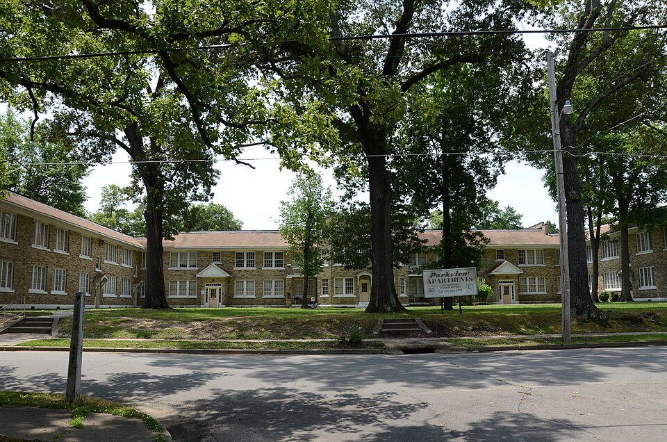 Photograph of Parkview Apartments
