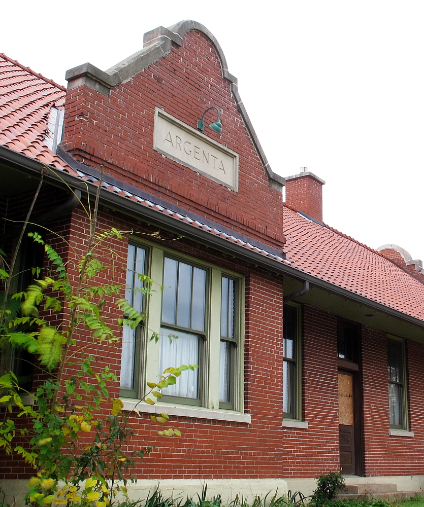 Photograph of Rock Island-Argenta Depot