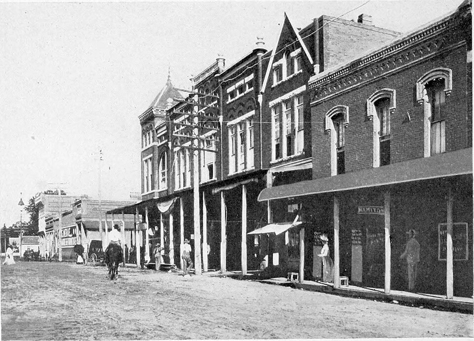 Photograph of Brundidge Building