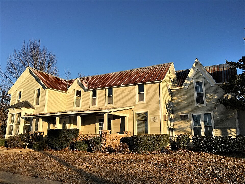 Photograph of Case-Shiras-Dearmore House