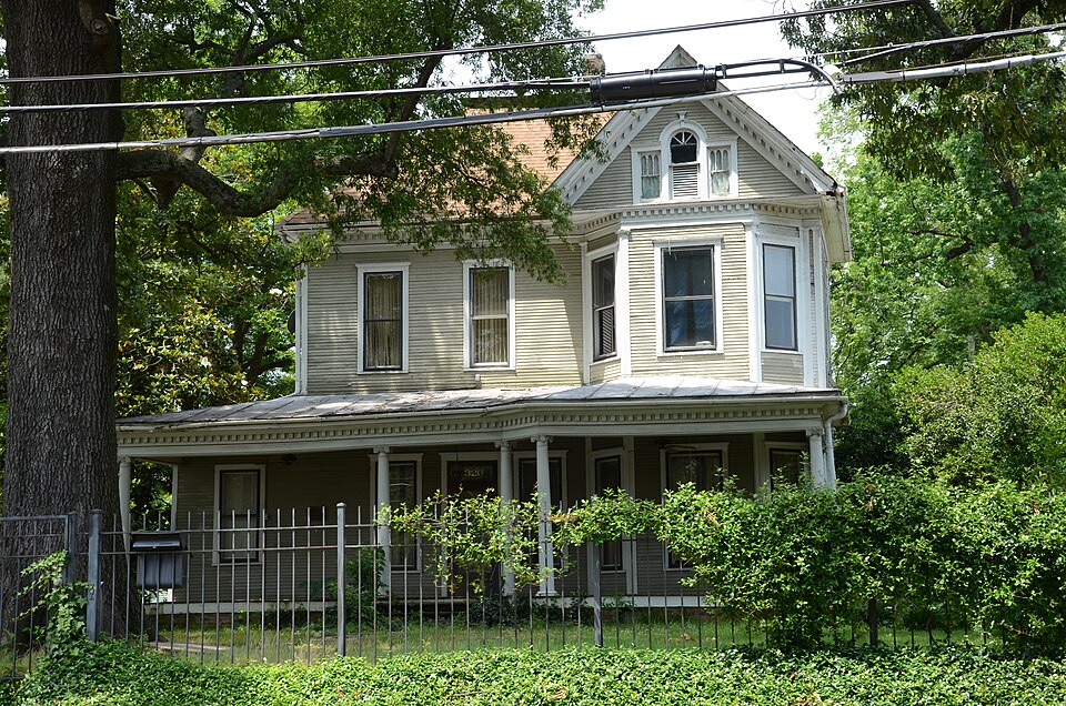 Photograph of Gibson-Burnham House