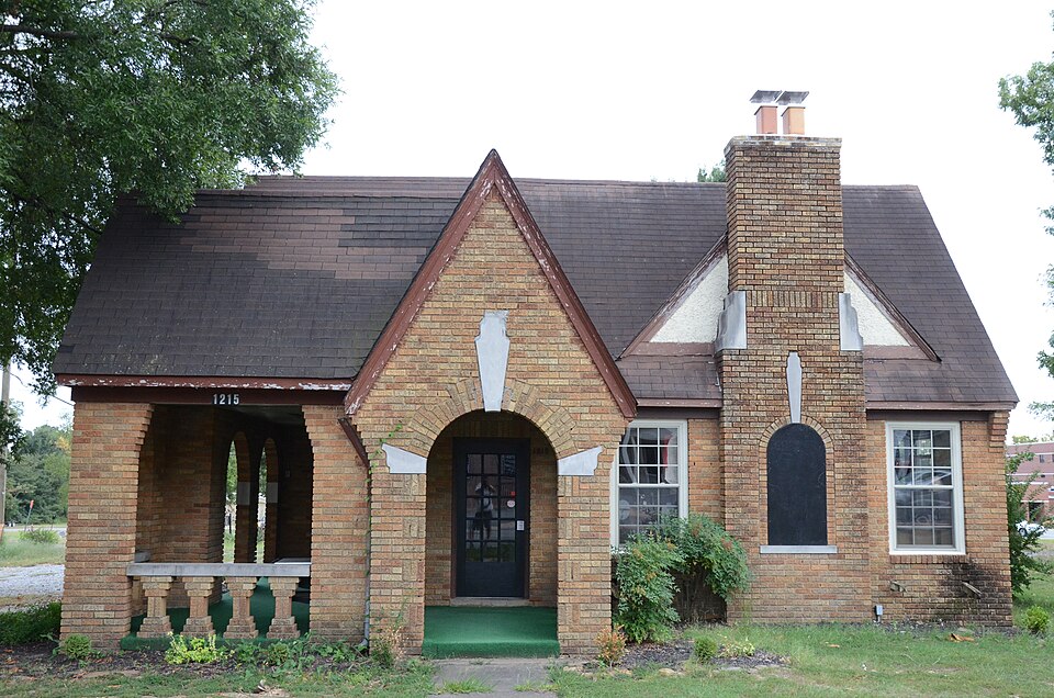 Photograph of Arthur W. Hoofman House