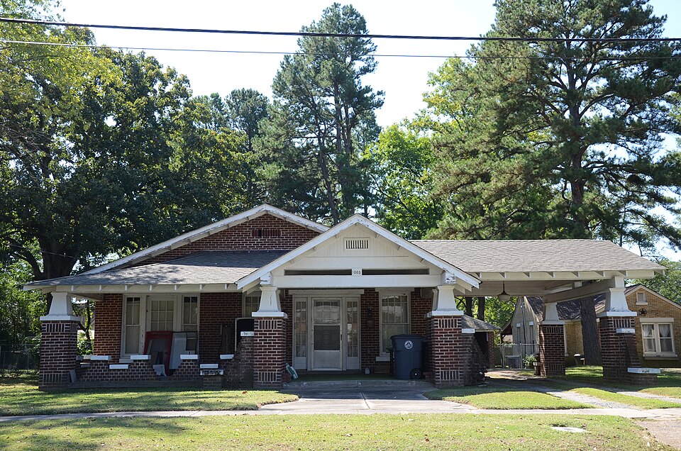 Photograph of Arthur W. Woodson House