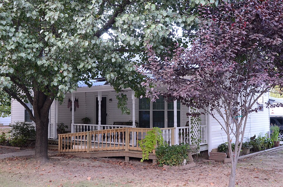 Photograph of Cary House