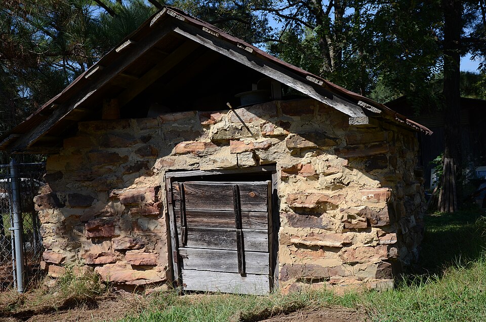 Photograph of William Howell House, Storm Cellar