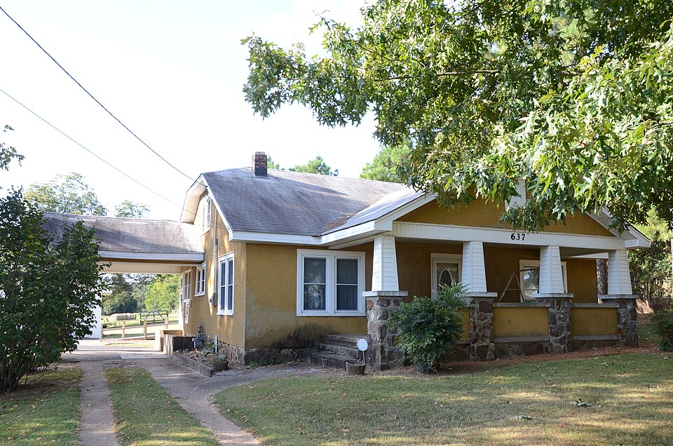 Photograph of Marshall Hickmon Homestead