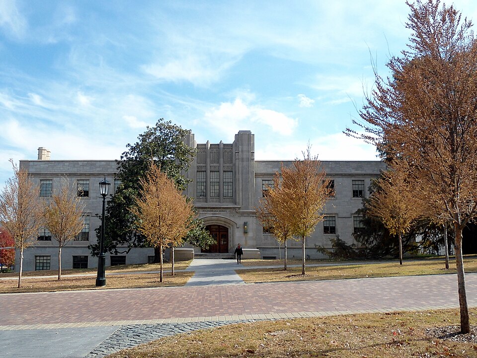 Photograph of Student Union Building