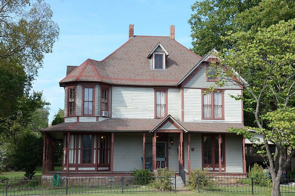 Photograph of Hugh L. King House