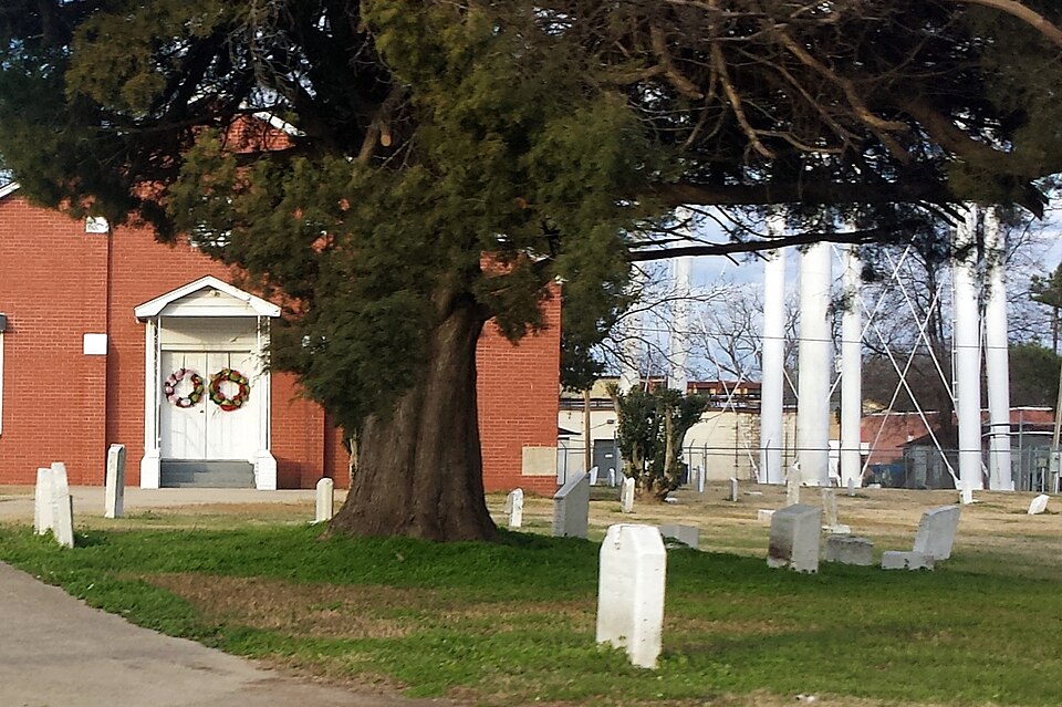 Photograph of New Hope Missionary Baptist Church Cemetery, Historic Section