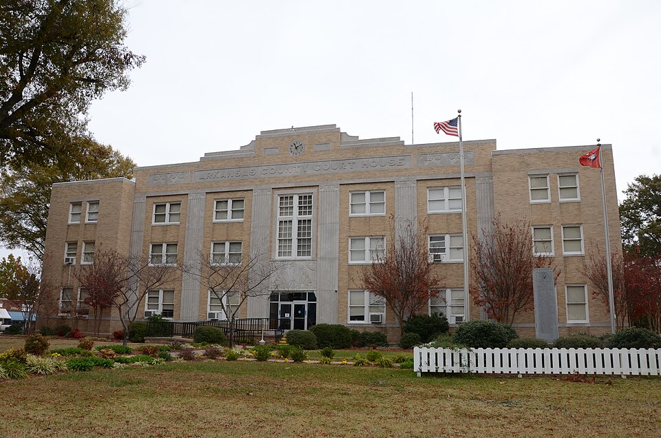 Photograph of Arkansas County Courthouse-Southern District