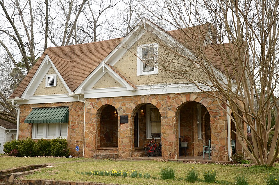 Photograph of June Sandidge House