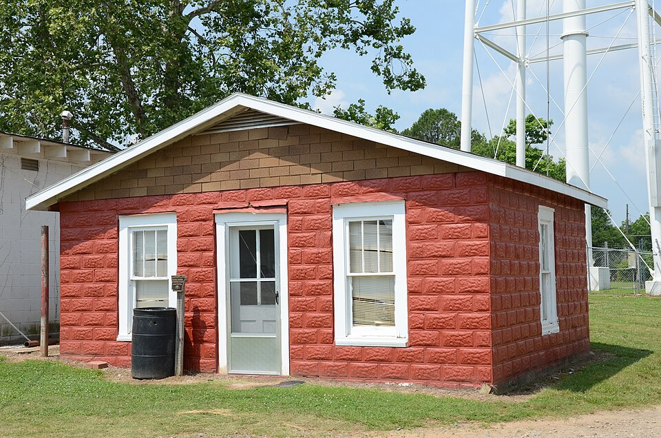 Photograph of Magazine City Hall-Jail