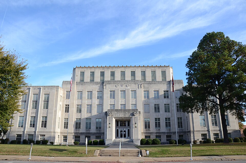 Photograph of Sebastian County Courthouse/Ft. Smith City Hall