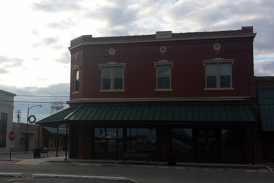 Photograph of John Tushek Building