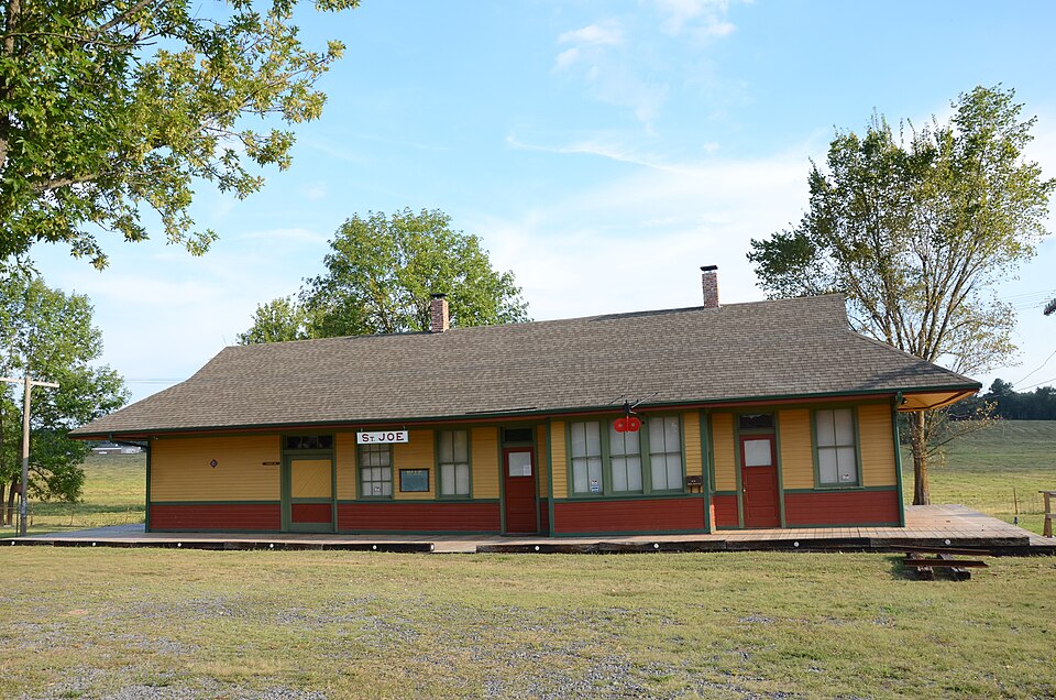 Photograph of St. Joe Missouri and North Arkansas Railroad Depot