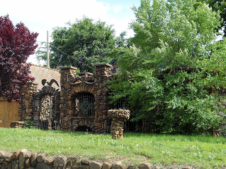 Photograph of Tolbert E. Gill House