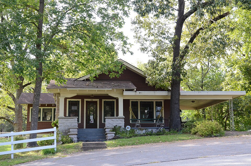 Photograph of Clarence Frauenthal House