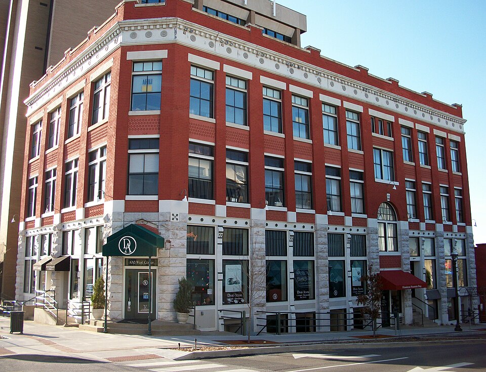 Photograph of Old Bank of Fayetteville Building