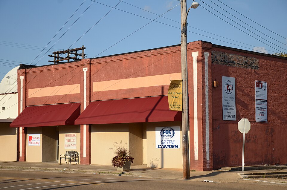 Photograph of Tyson Family Commercial Building