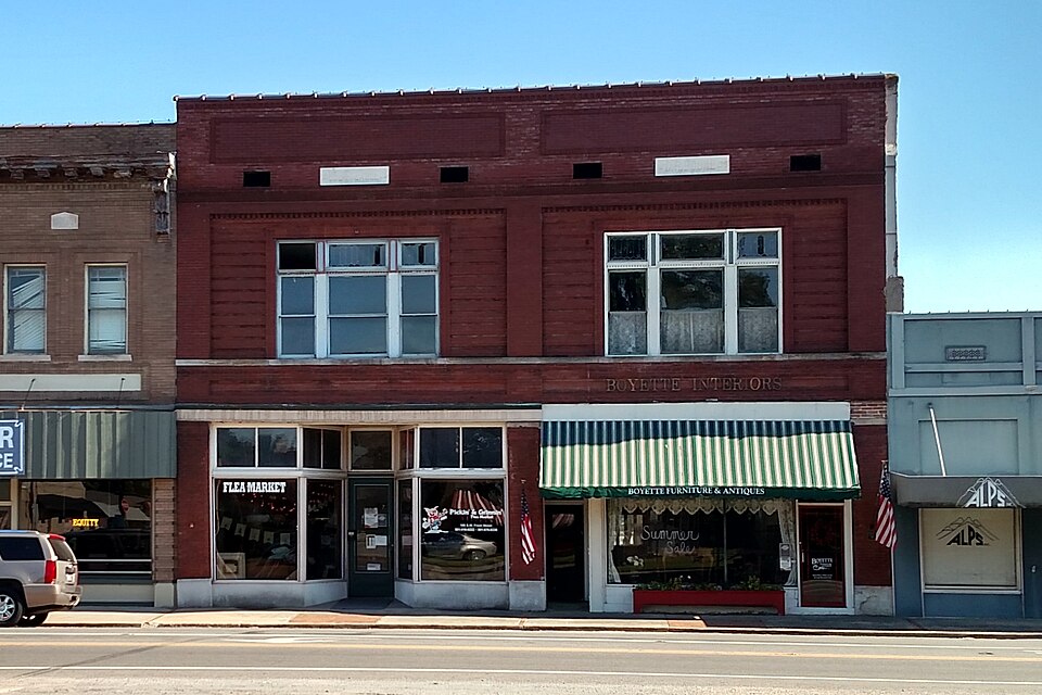 Photograph of Joe P. Eagle and D. R. Boone Building