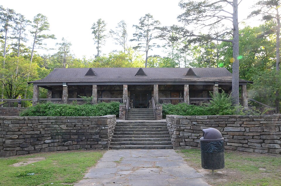 Photograph of Cove Lake Bathhouse