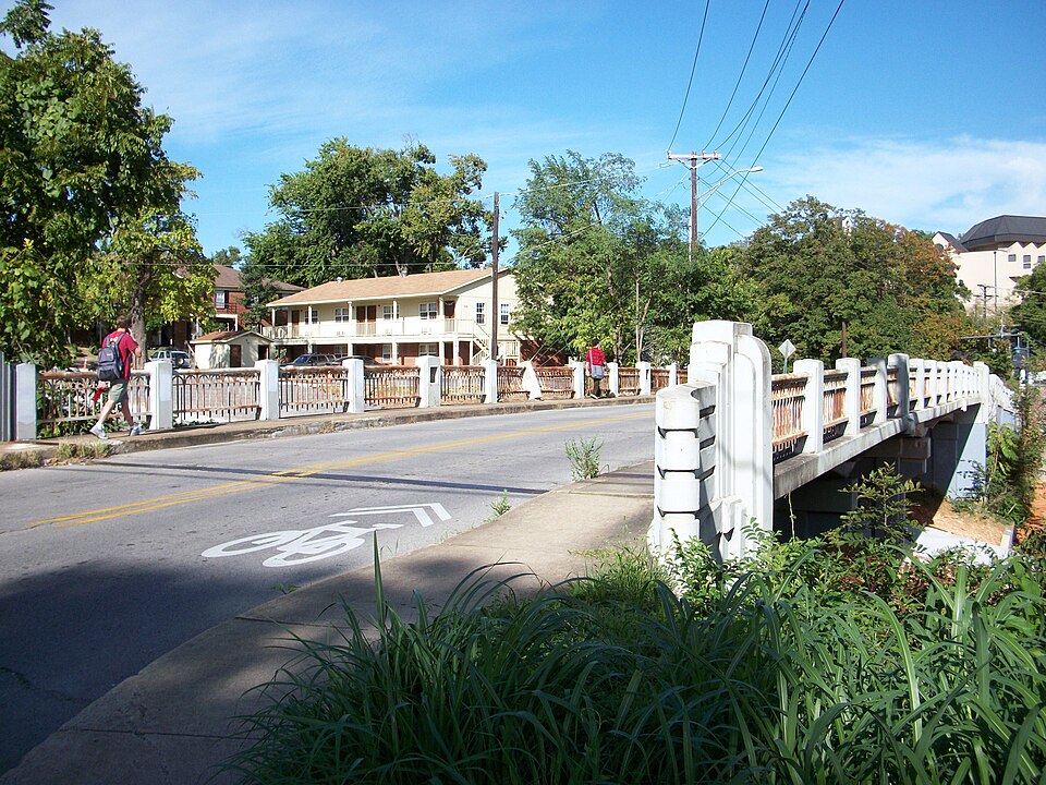 Photograph of Lafayette Street Overpass