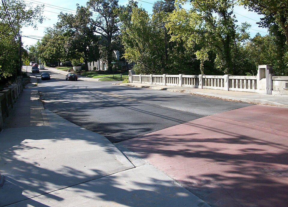 Photograph of Maple Street Overpass