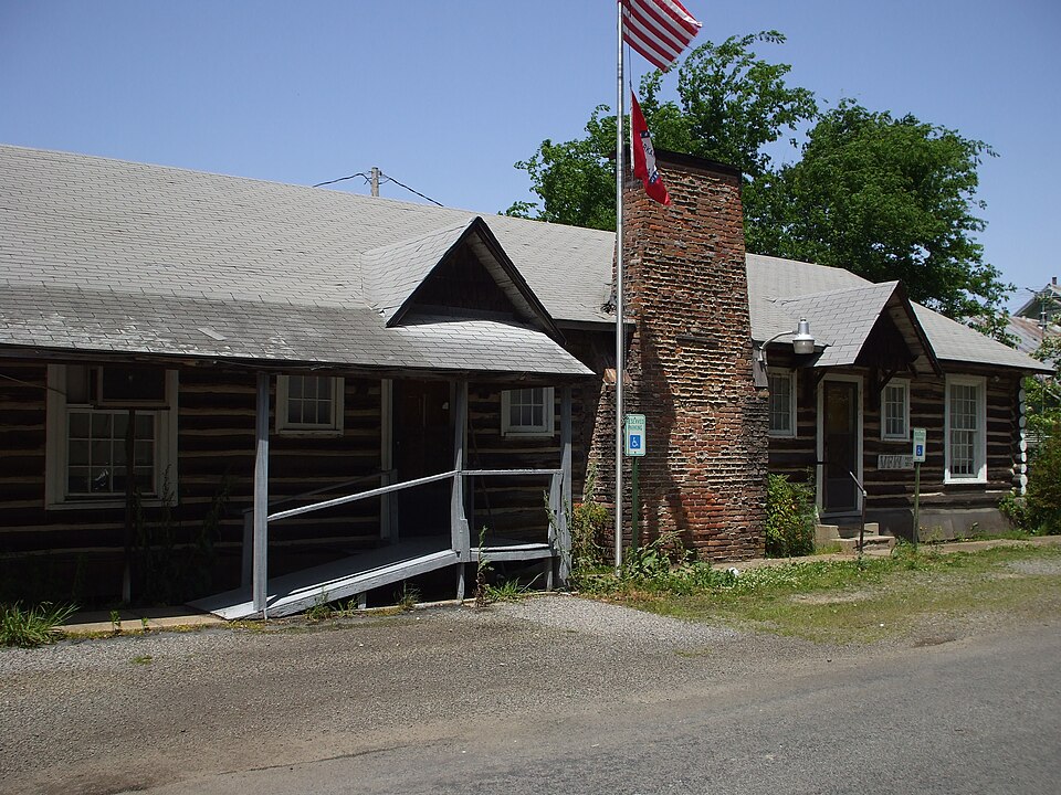 Photograph of American Legion Hut-Des Arc
