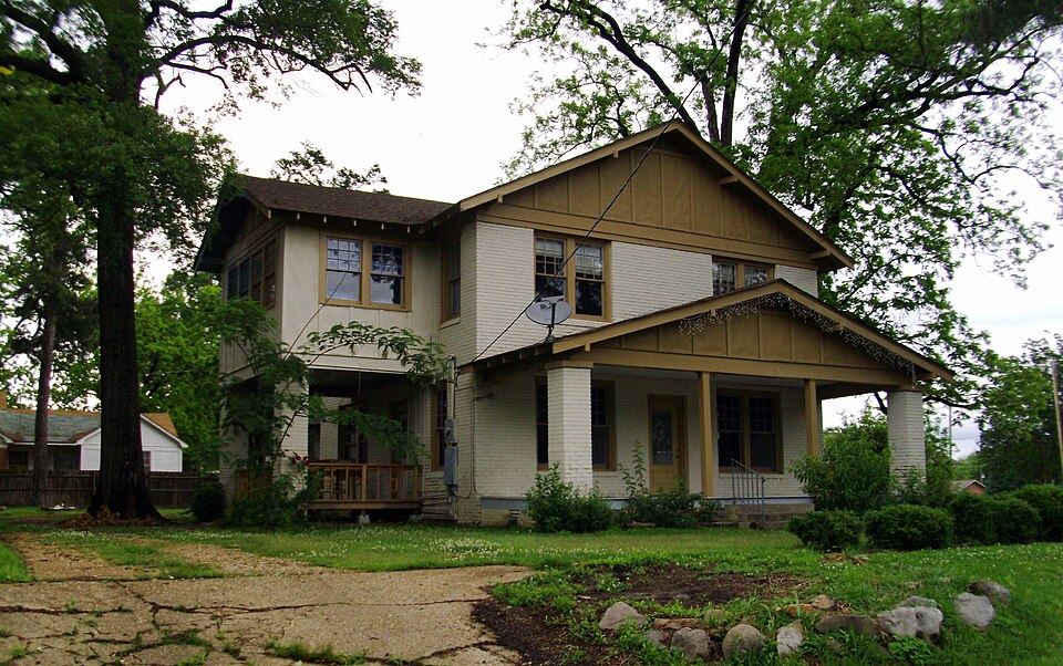 Photograph of North Elm Street Historic District
