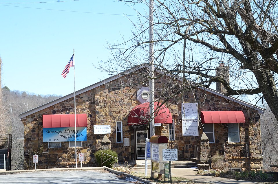 Photograph of Lynn Shelton American Legion Post No. 27