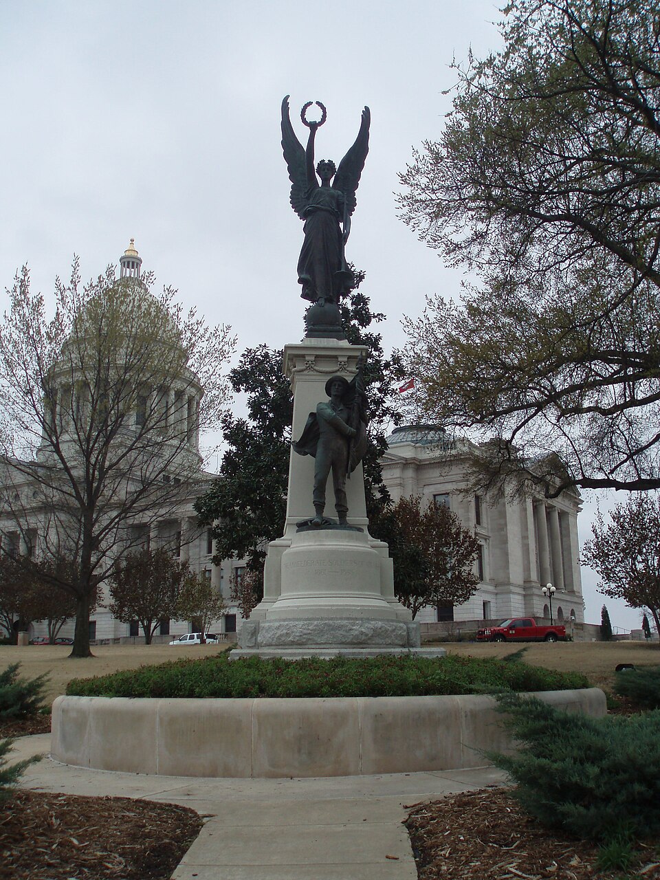 Photograph of Confederate Soldiers Monument