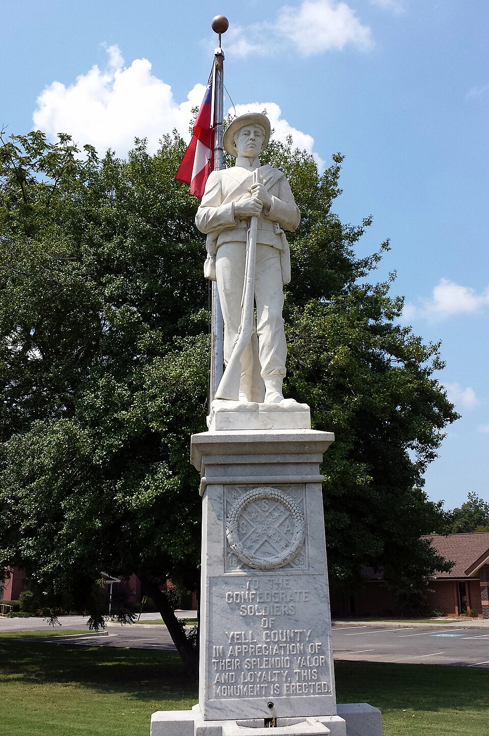 Photograph of Dardanelle Confederate Monument
