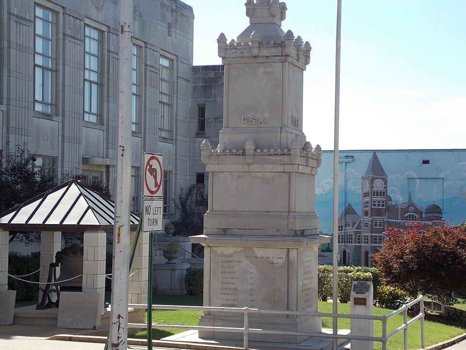Photograph of Batesville Confederate Monument
