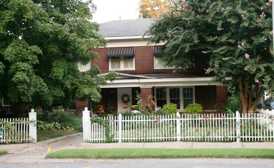 Photograph of O.L. Dunaway House