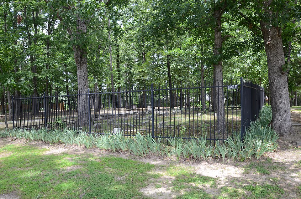Photograph of Pyeatte-Mason Cemetery