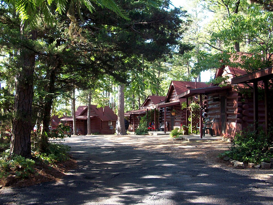 Photograph of Tall Pines Motor Inn