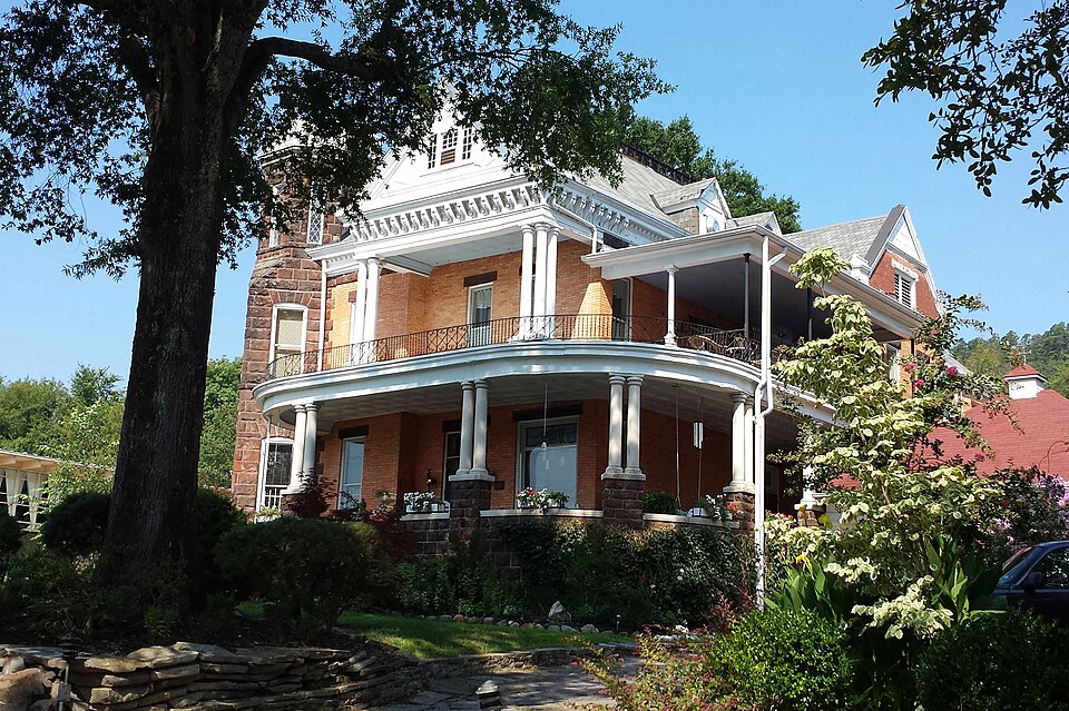 Photograph of Quapaw-Prospect Historic District