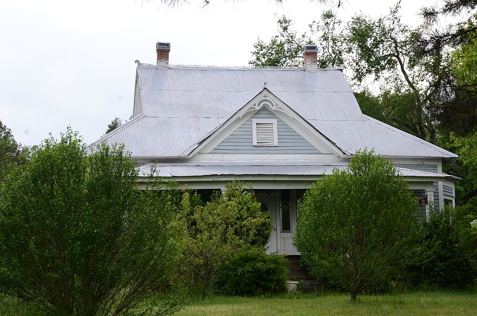 Photograph of Art Scanlan House