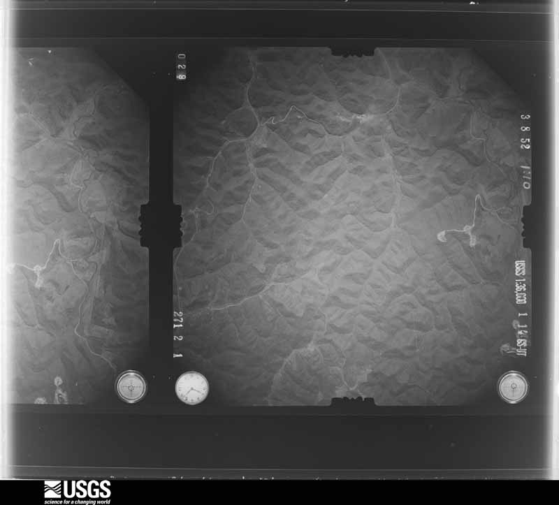 U.S. Geological Survey aerial photograph, 1952-03-08, scale 1:36000