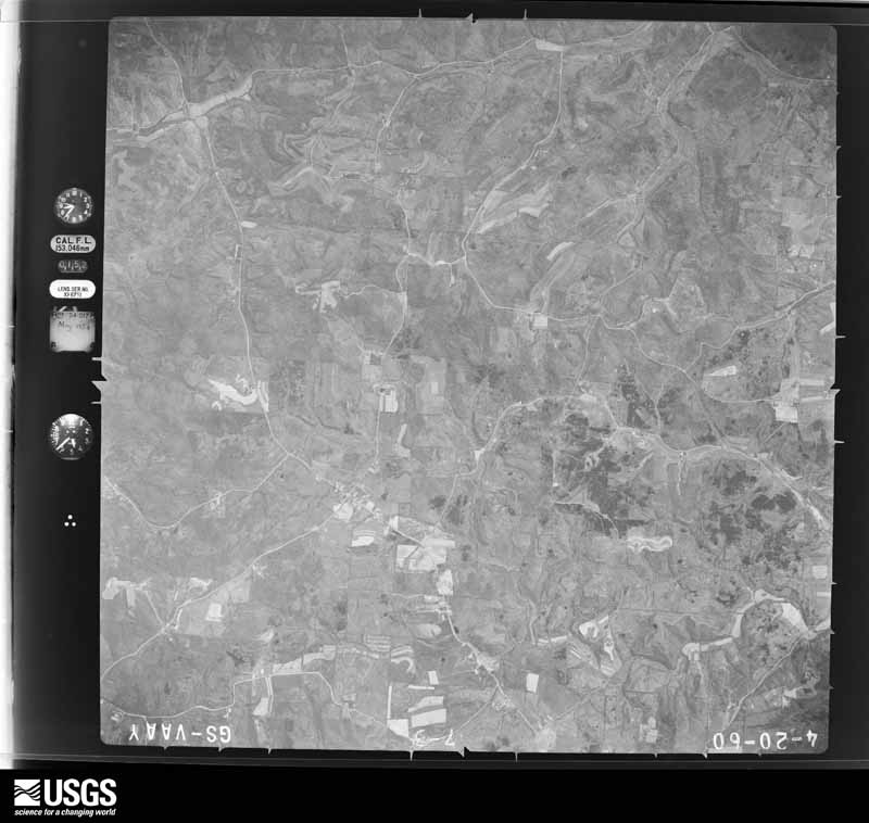 U.S. Geological Survey aerial photograph, 1960-04-22, scale 1:28000